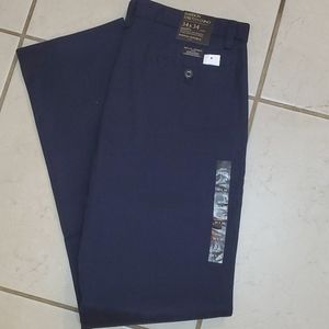 SOLD NWT Banana Republic Emerson Chino 34x34 Navy